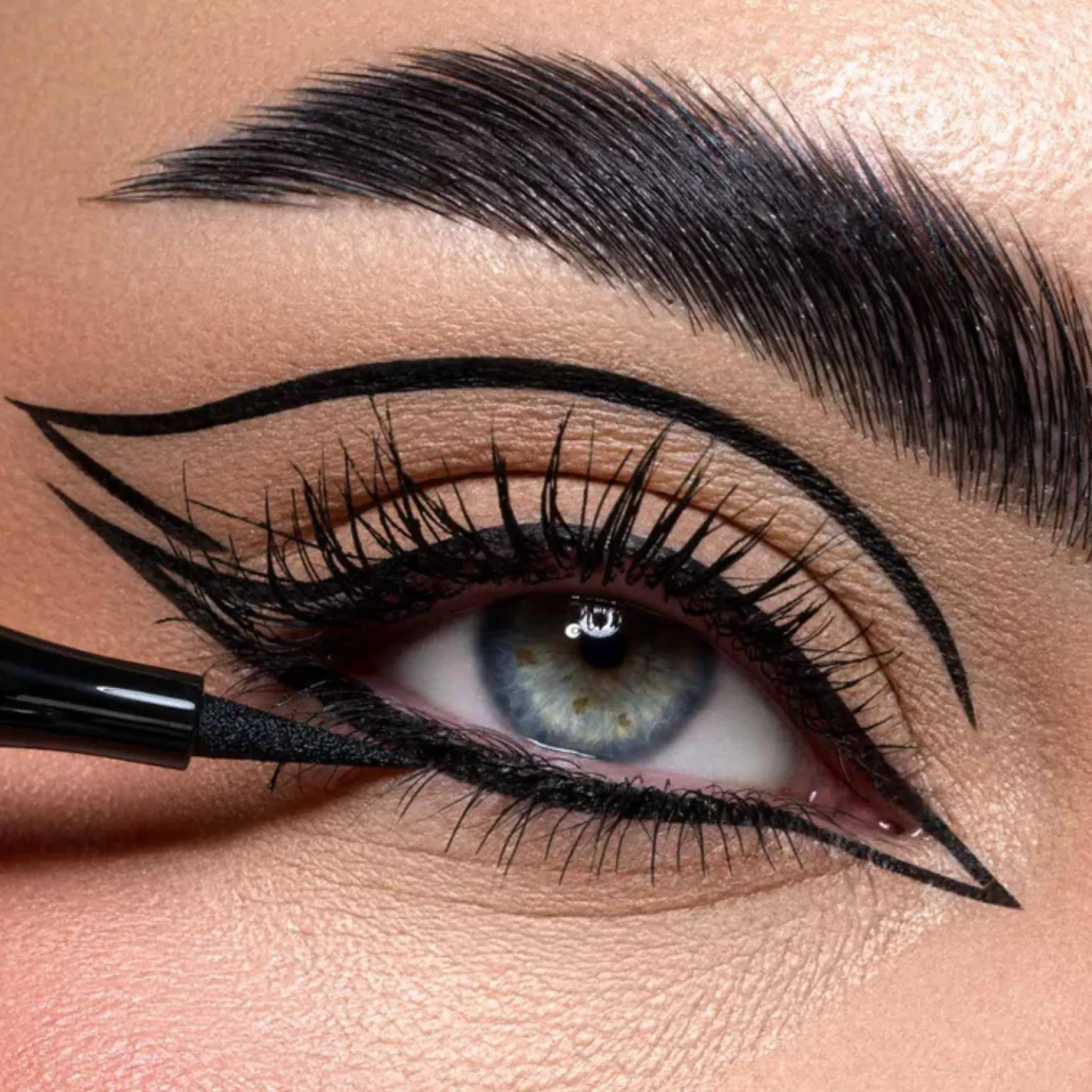 Subliminal 16h Pro-Liner Intense Black