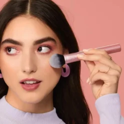 Tapered Cheek Brush