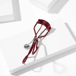 The Devil Wears Prada Classic Lash Curler