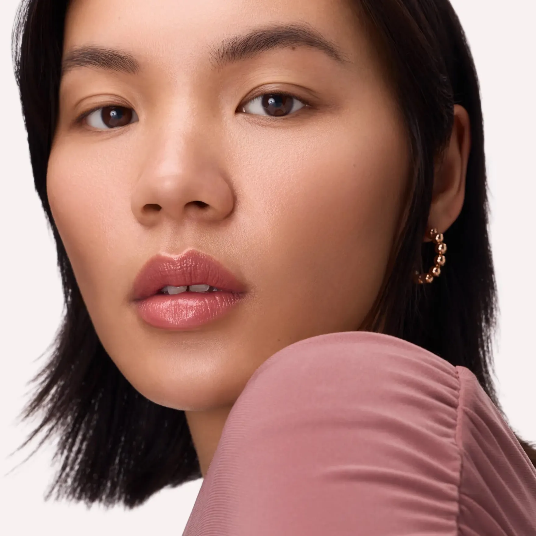 The Glossy Sequence Nude Lip Set Glossible!