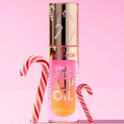 The Most Wonderful Kiss Of The Year Hydra Kiss Lip Oil Set 01