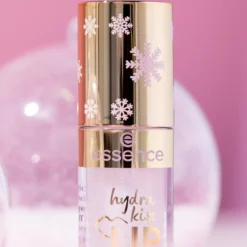 The Most Wonderful Kiss Of The Year Hydra Kiss Lip Oil Set 01
