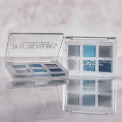 Tiny Treasures Eyeshadow Palette 040 Icy Whisper
