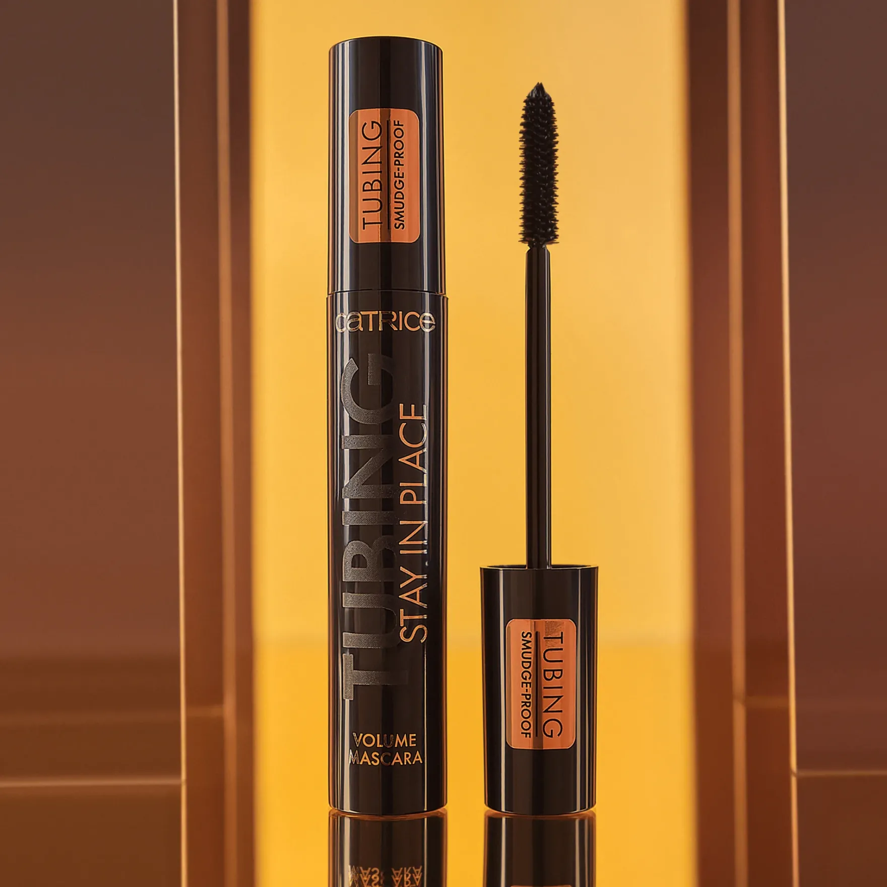 Tubing Stay In Place Volume Mascara 010 Panda-Proof Black