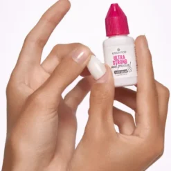 Ultra Strong and Precise! Nail Glue