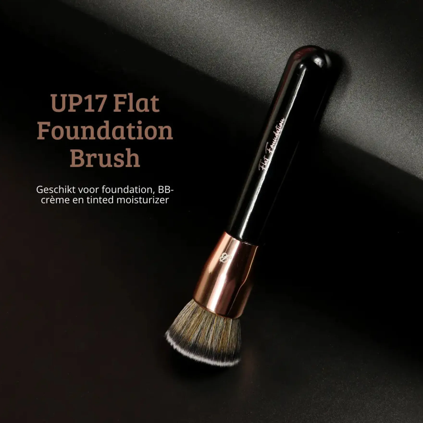 UP17 Flat Foundation Brush