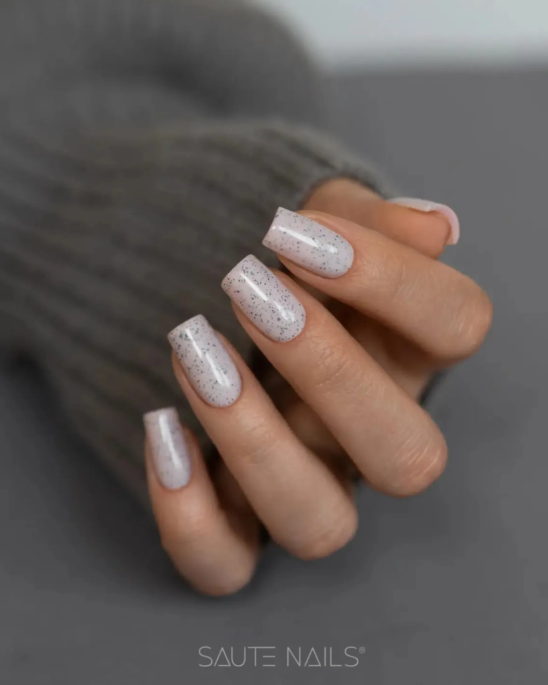 UV Gel Polish S346 Eggshell