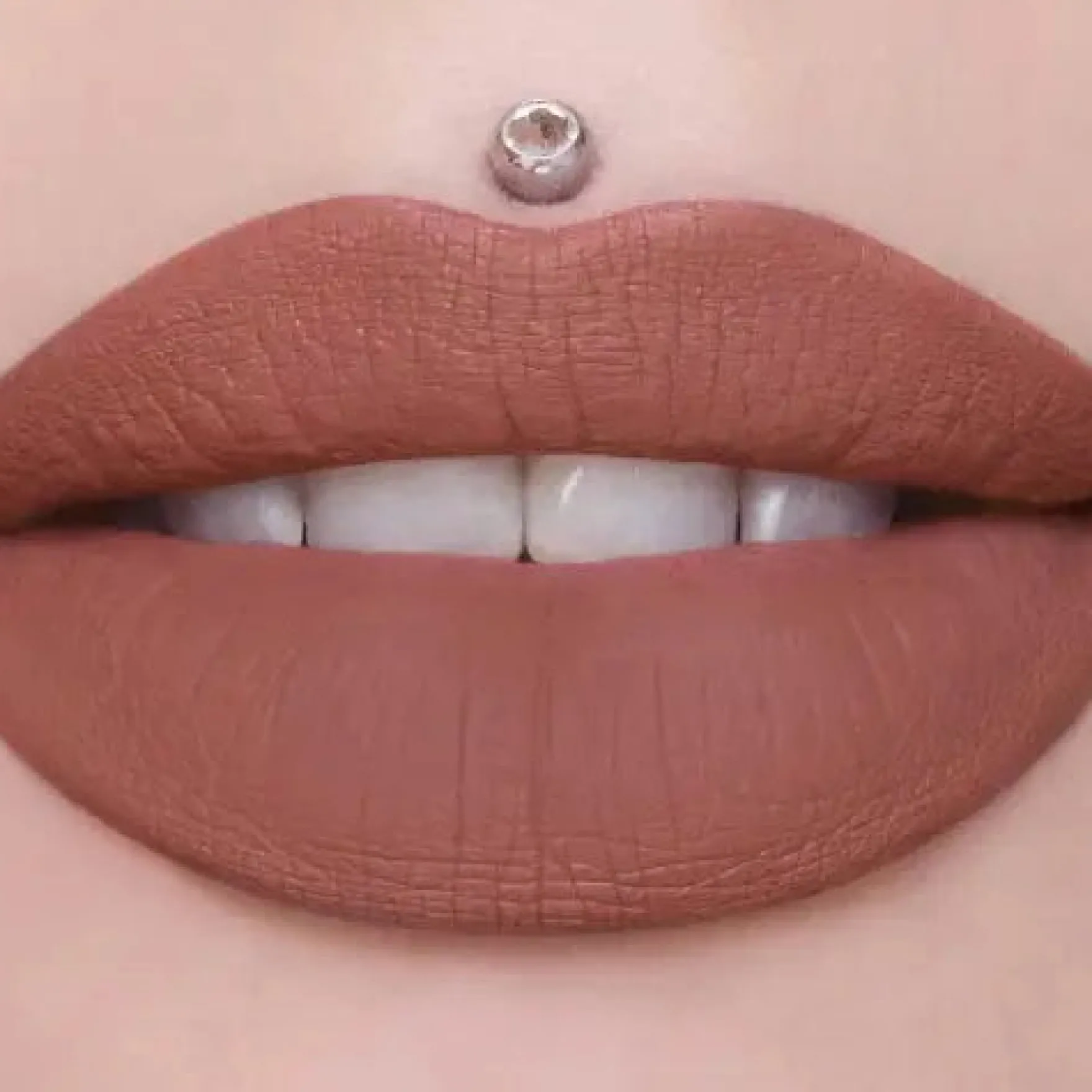 Velour Liquid Lipstick Leo