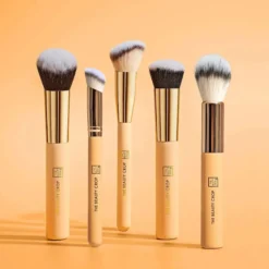 Vitamin Babe Stippling Foundation Brush