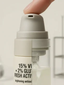 15% Vitamin C + 2% Glutathione Fresh Active Serum