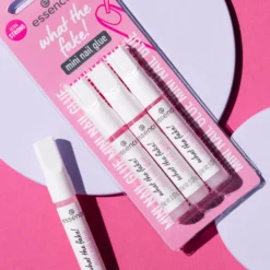 What The Fake! Mini Nail Glue 01