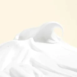 White Collagen Cleansing Foam