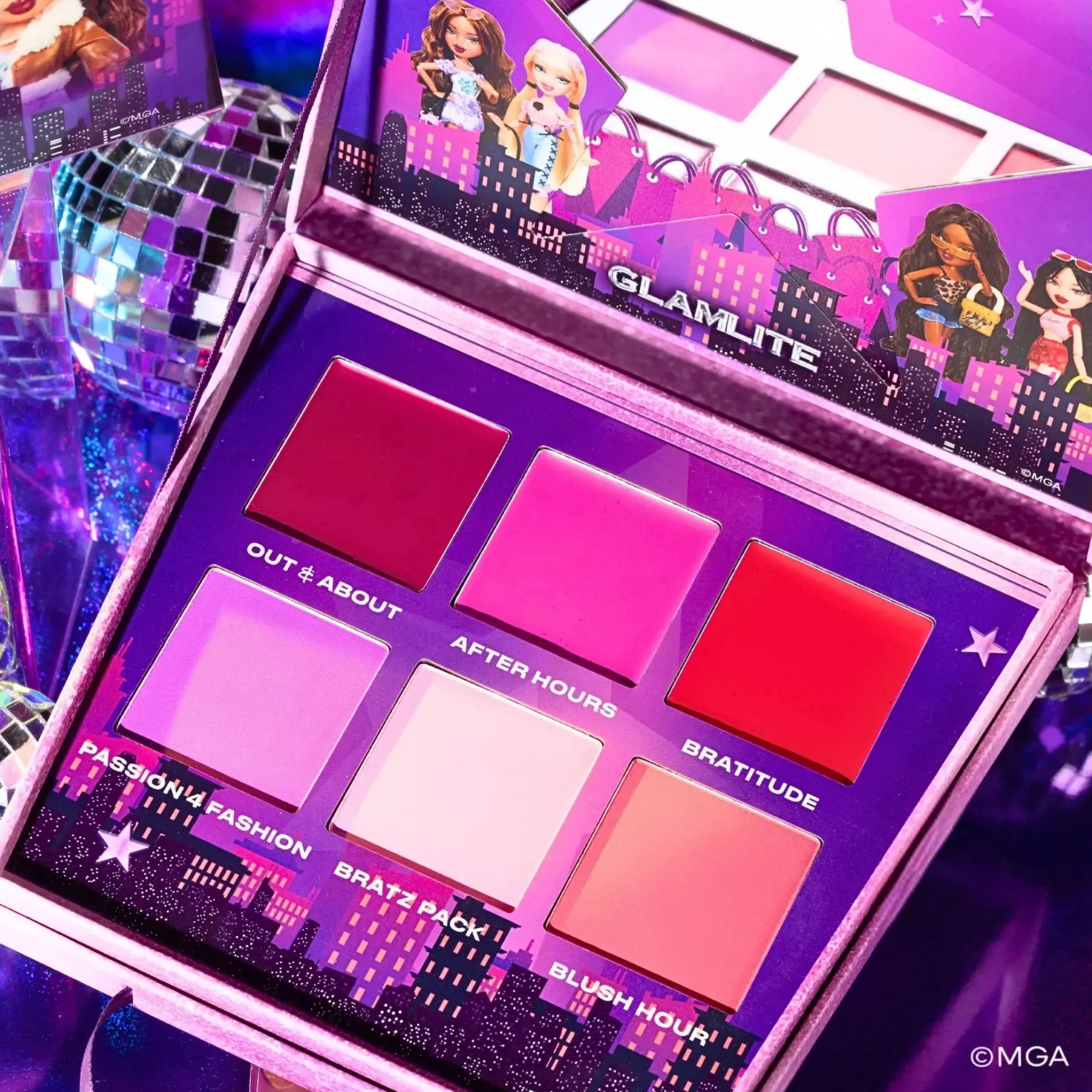 x Bratz Shop 'Til We Blush Palette